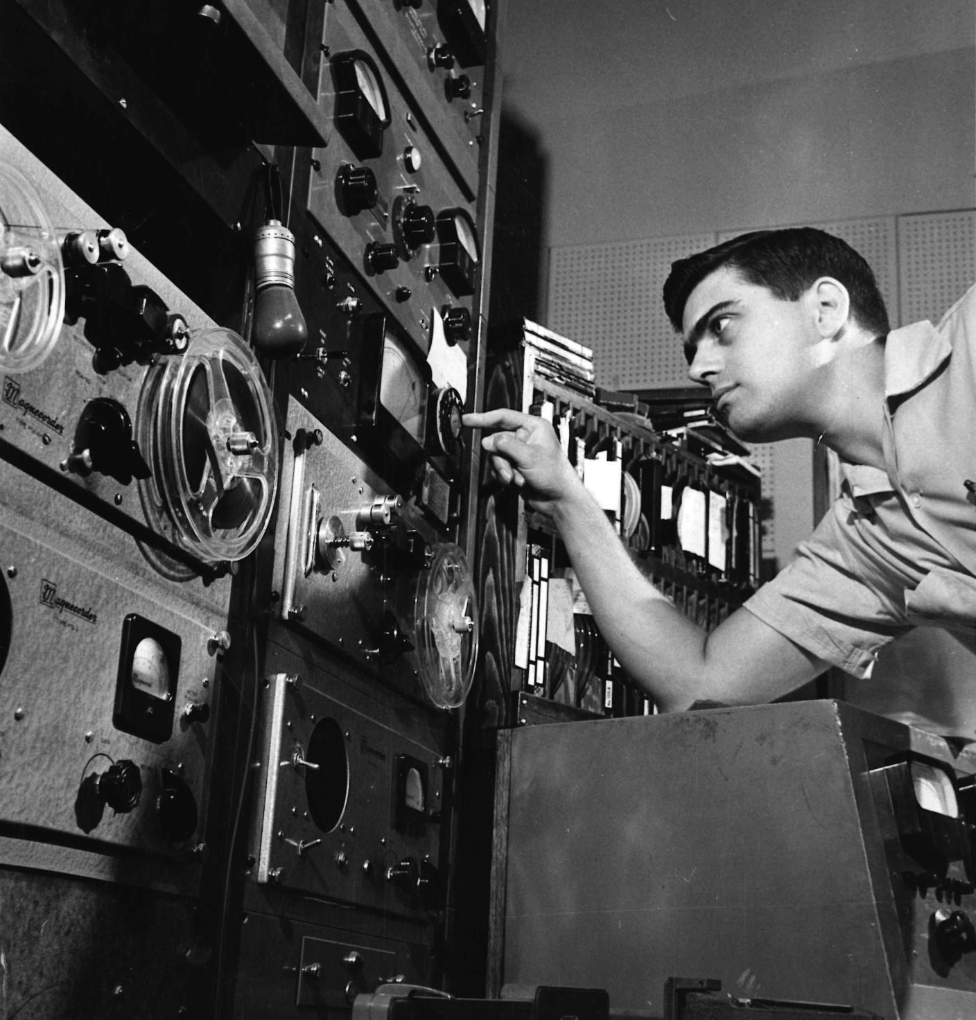 WSOY engineer